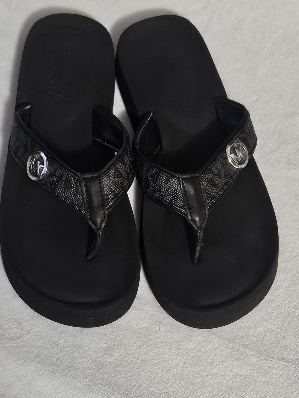 Michael Kors Black Thong Flip Flops Size 7 W/silver Logo